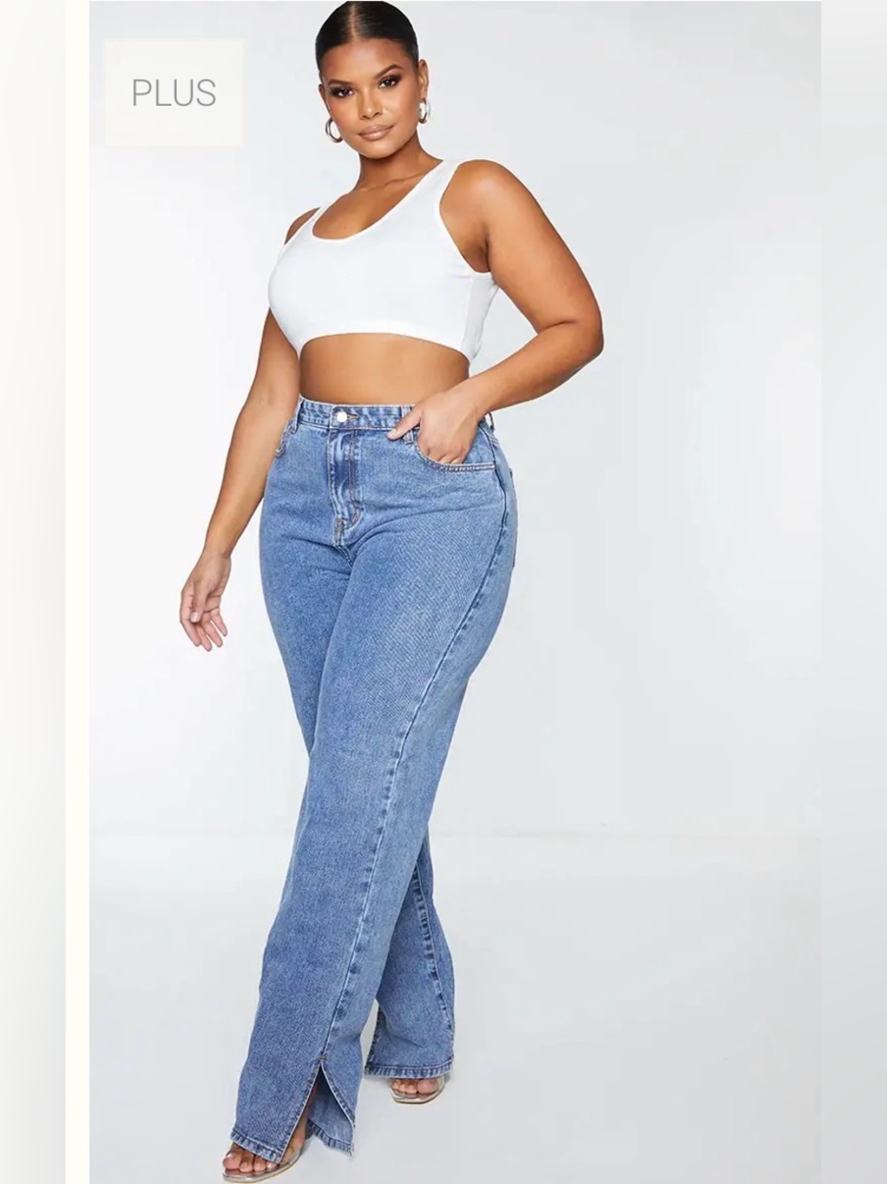 PrettyLittleThing Plus Vintage Wash Split Hem Jeans
